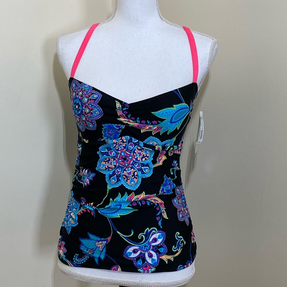 N || Woman’s floral UPF 50 Tankini size Small